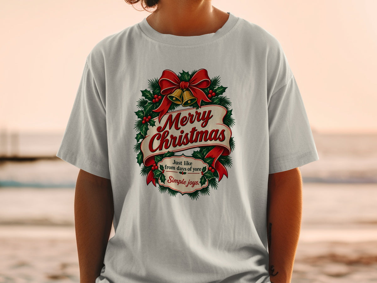 Light gray t-shirt with a "Merry Christmas" wreath design and text.