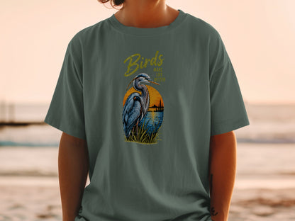 T-shirt graphic of heron with text "Birds Make Life Better"