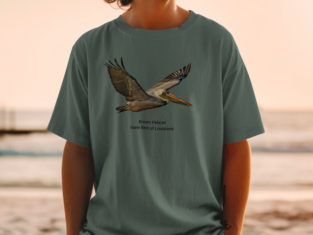 T-shirt with brown pelican graphic, the state bird of Louisiana.