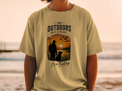 T-shirt with sunset graphic