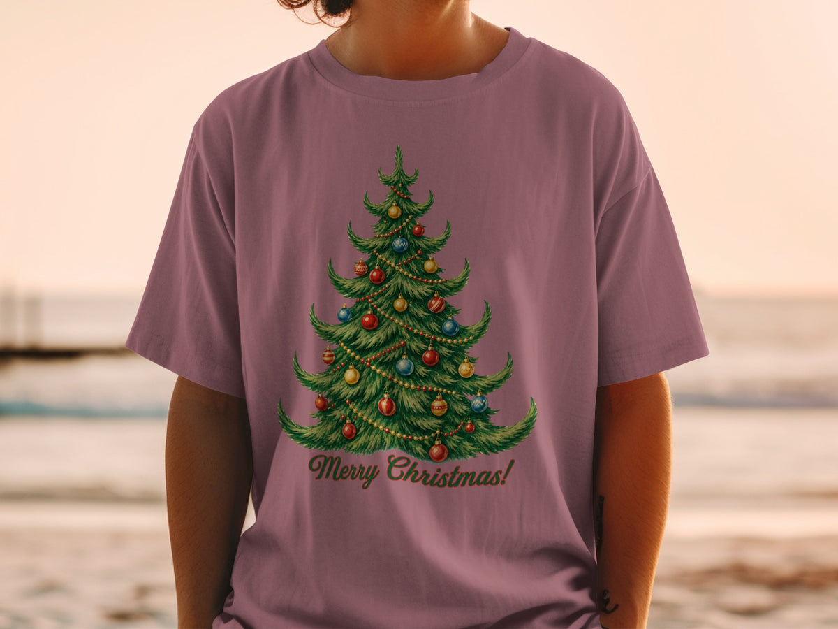 T-shirt with a vintage-style decorated Christmas tree and "Merry Christmas!" text.
